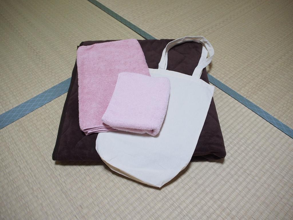 Guesthouse Ten-Roku - Female Only Osaka Bagian luar foto