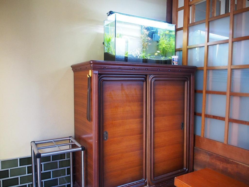 Guesthouse Ten-Roku - Female Only Osaka Bagian luar foto
